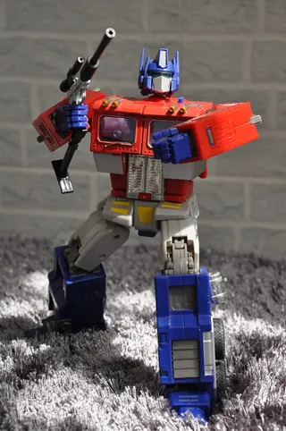 变形金刚擎天柱图片