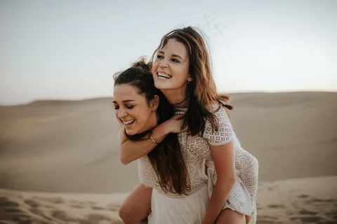 美女闺蜜姐妹图片 美女闺蜜姐妹图片