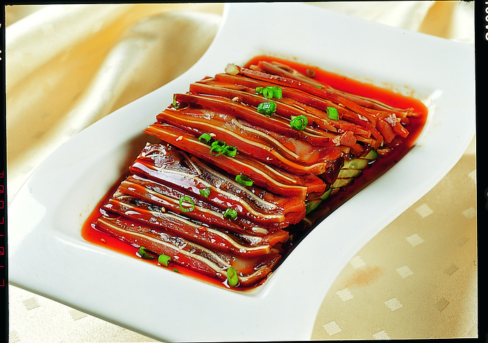 0911LCH-033红油蒜泥耳片