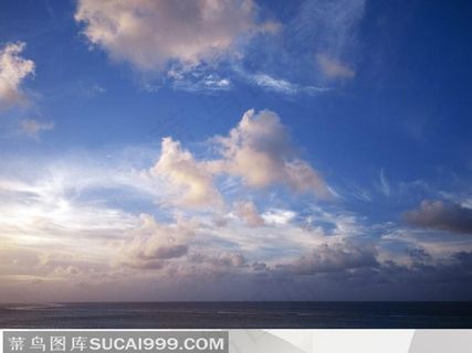 夕阳晚霞下的蓝天天空云彩自然风景图片素材