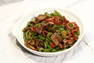 4湘西小炒肉-乡村小镇
