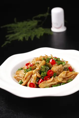 小炒脱骨鸭掌 (3)