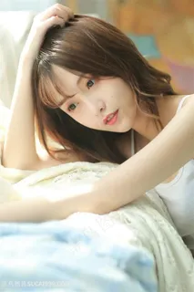 超清*清纯女神特写图片