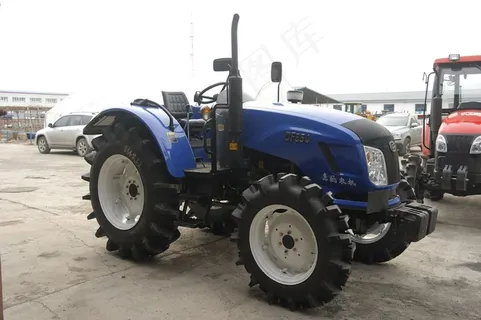 小型四轮拖拉机