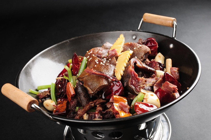 干锅美食焖锅湘菜麻辣香辣纸锅干锅带皮狗肉