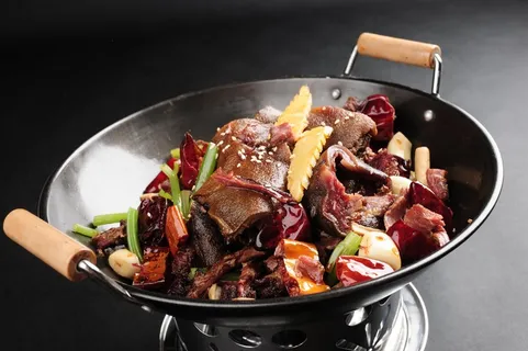干锅美食焖锅湘菜麻辣香辣纸锅干锅带皮狗肉