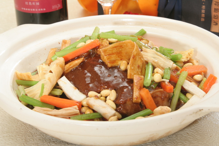 时蔬酱肘条 (3)