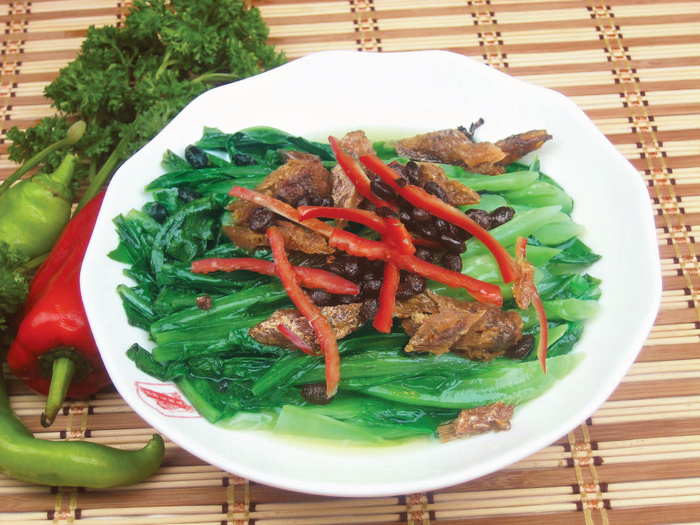 鲮鱼油麦菜