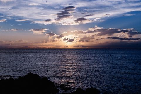 海面上的日出风景素材