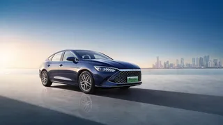 比亚迪秦PLUS DMI 