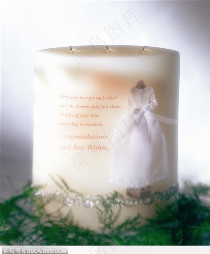 温馨烛光-白色的婚礼蜡烛
