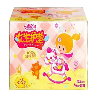 七度空间 女生护垫 18片／盒超市商品白底图免抠实物摄影png格式图片透明底
