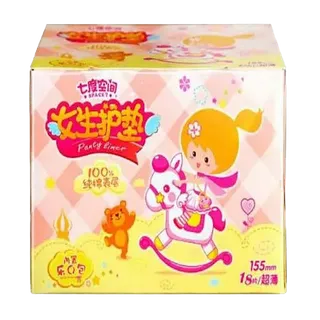 七度空间 女生护垫 18片／盒超市商品白底图免抠实物摄影png格式图片透明底