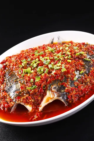 剁椒大鱼头 (4)