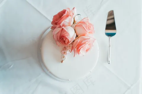玫瑰花奶油蛋糕图片 玫瑰花奶油蛋糕图片