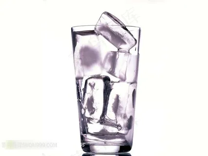 冰块玻璃杯素材