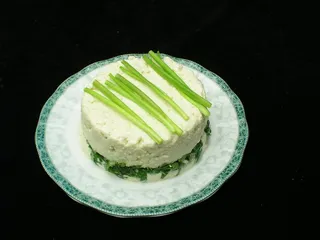 汉堡豆腐（小葱）凉菜系列美食素材图片