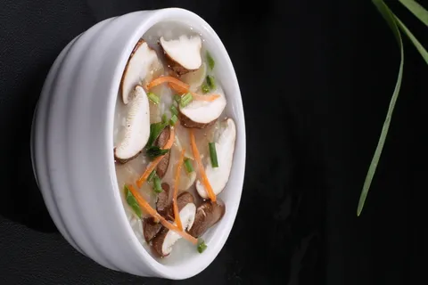 香菇鸡肉粥