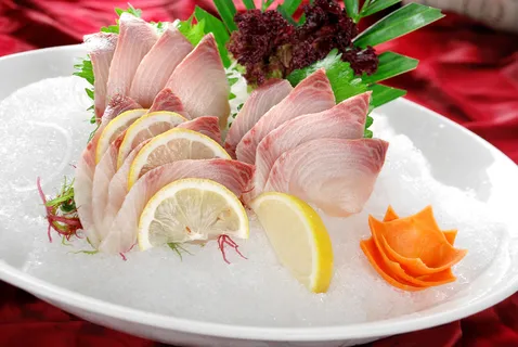 油甘鱼刺身  油甘鱼刺身