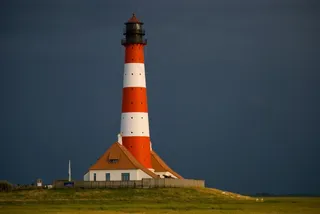 航海海岸灯塔图片