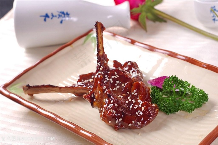 烧物蒜香羊排