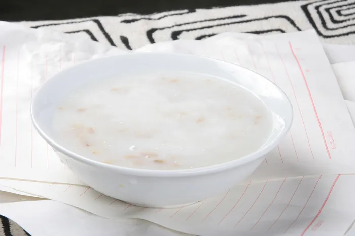 牛奶麦片粥-粥为先