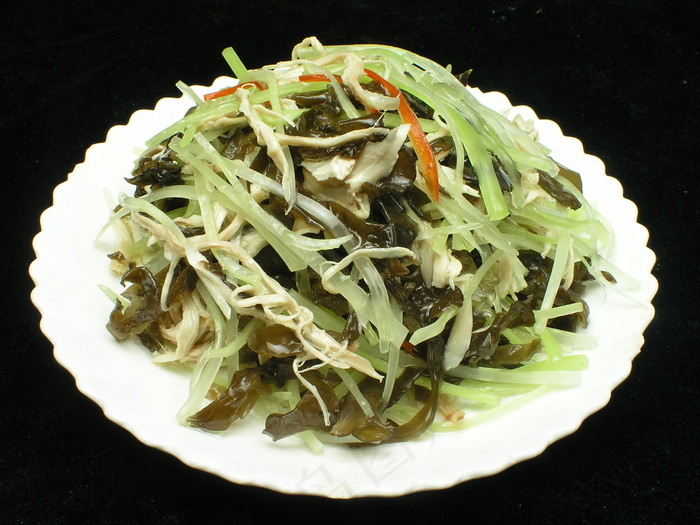 0742木耳青笋拌鸡丝