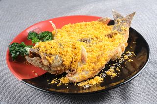 蒜香鲈鱼 38 和铁锅姜香鸭各占一半