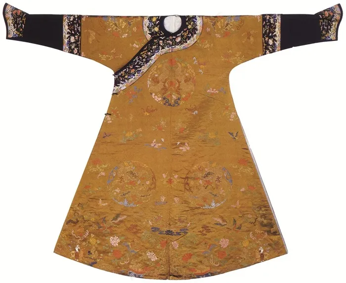 服装样式中国绣花jpg素材