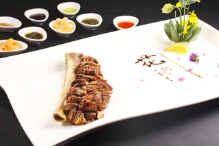 招牌牛肋骨大份388元份  小份198元份1