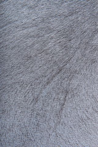 浅灰色皮革纹理背景