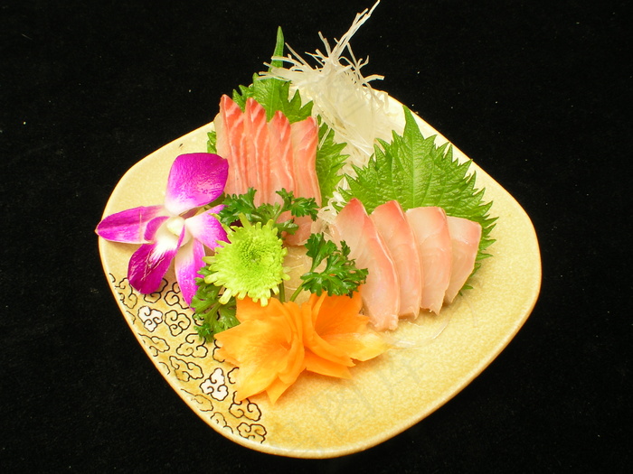  鲷鱼刺身 加吉鱼 