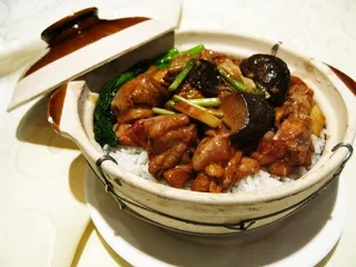 北菇滑鸡煲仔饭27