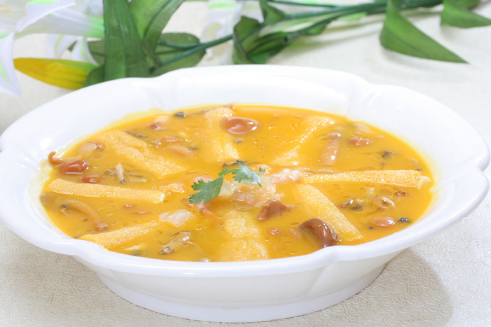 珍菌烩敲虾  32元