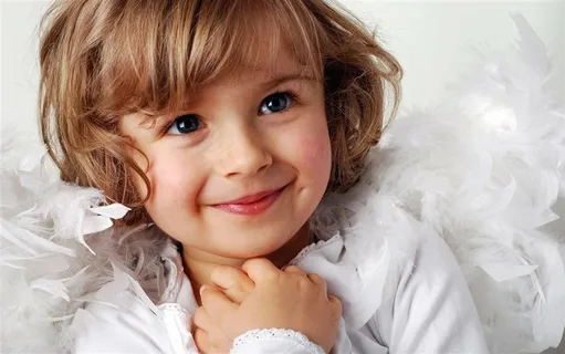 儿童系列快乐小女孩图片