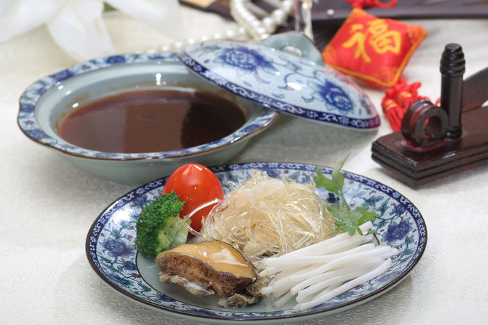 鲜鲍鱼烩鱼翅 (6)