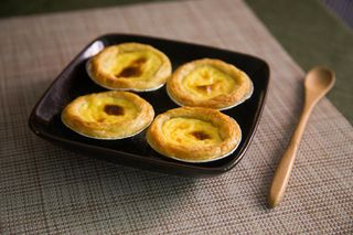 蛋糕店小蛋糕慕斯美食甜品图片