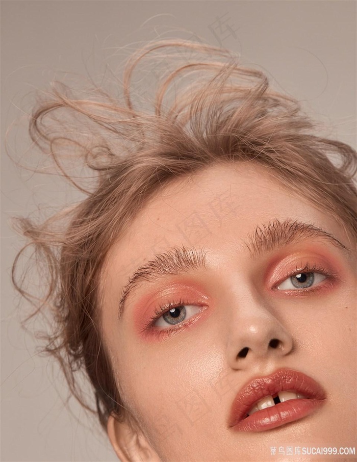 化妆品模特美容