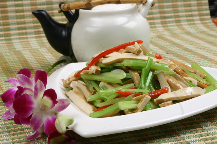 香芹炒香干