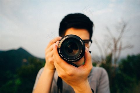 正在摄影的男子素材图片 正在摄影的男子素材图片