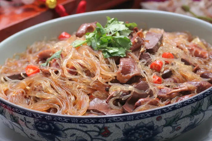 酸辣鸡杂粉 (2)