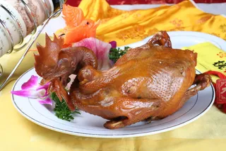 盐焗鸡整只38元半只20元