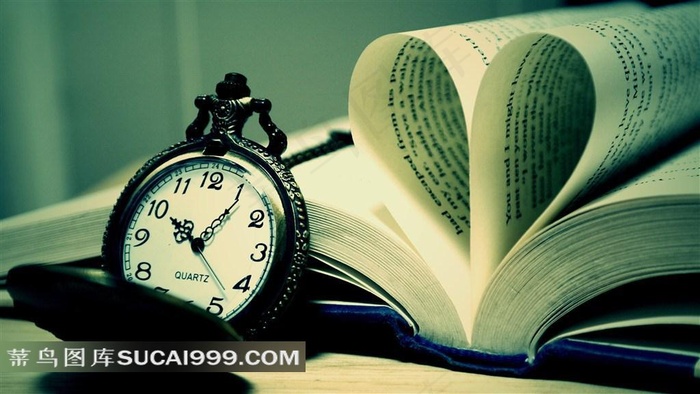 怀旧非主流怀表书籍素材图片