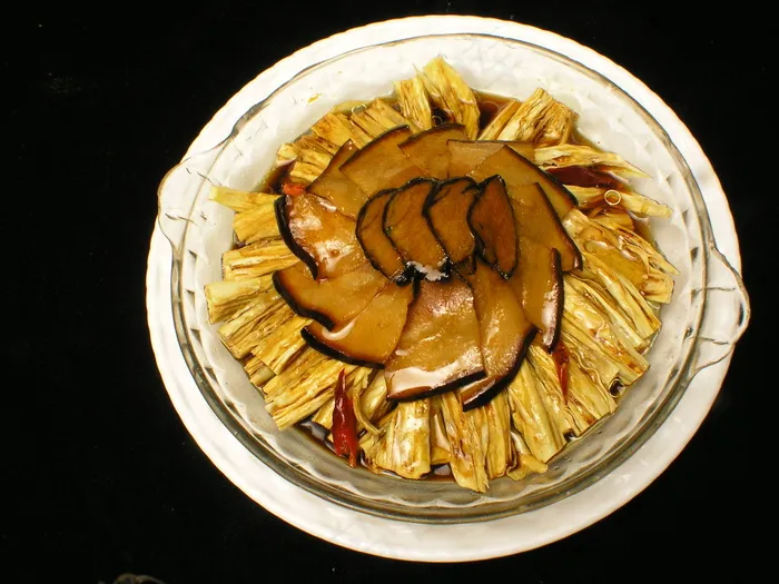 0223酱肉蒸腐竹