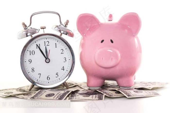 纸币上放着小猪和闹钟图片