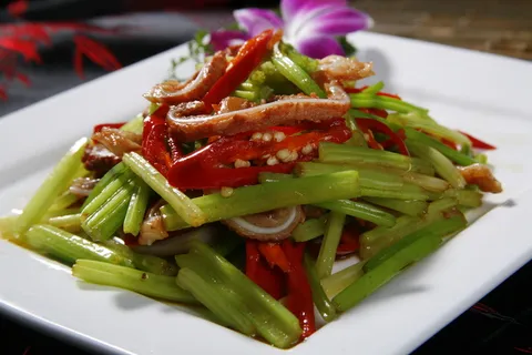 R01435香芹猪耳 (1)