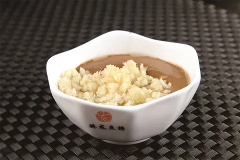 调味料火锅配料美食调味品辣椒酱蒜蓉