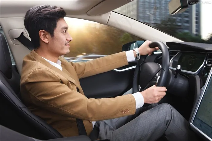 高清跑车 速度跑车 车子背景 科技感背景