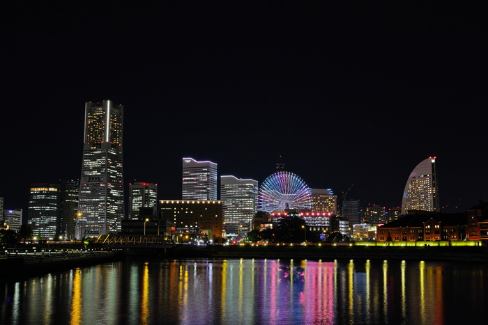 高清唯美海边城市夜景