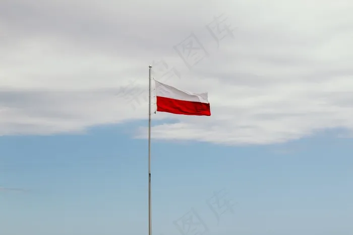 波兰国旗飘扬图片